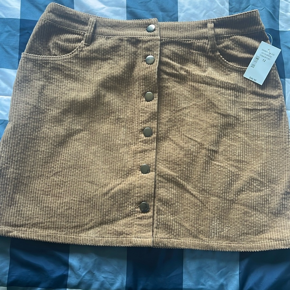 NWT Ricki’s Size 12 Brown Corduroy Skirt